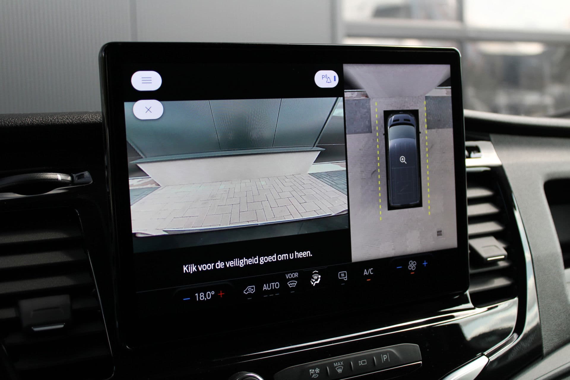 Ford Transit 350 2.0 TDCI L2H2 Limited 165pk - 2x Schuifdeur - Navi - 360 Camera - Adaptive Cruise - Xenon - Blind Spot - Rijklaar thumbnail 19