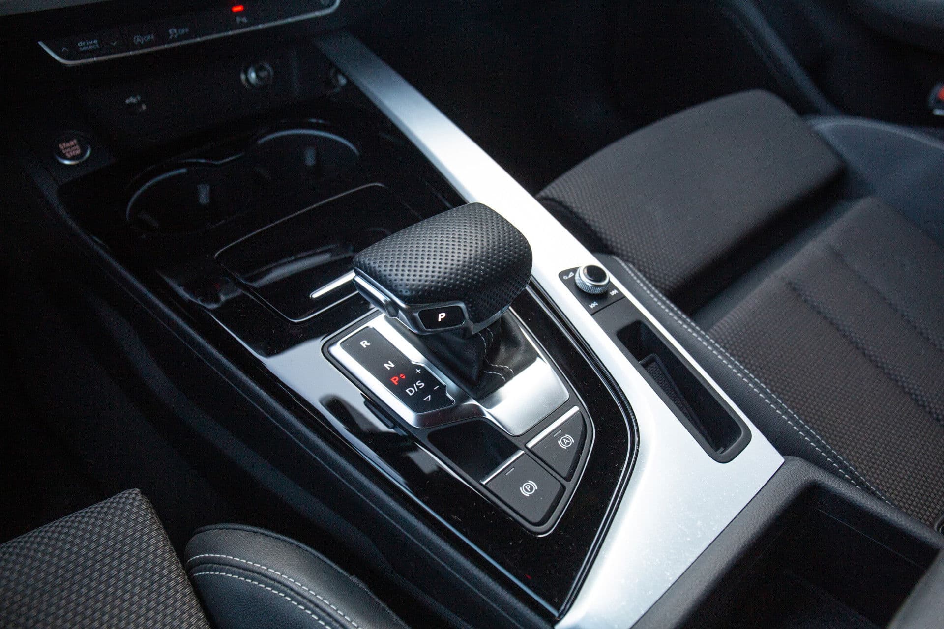 Audi A4 Avant 35 TFSI Launch edition Sport S-line , Automaat, Sfeerverlichting, NL-auto thumbnail 20