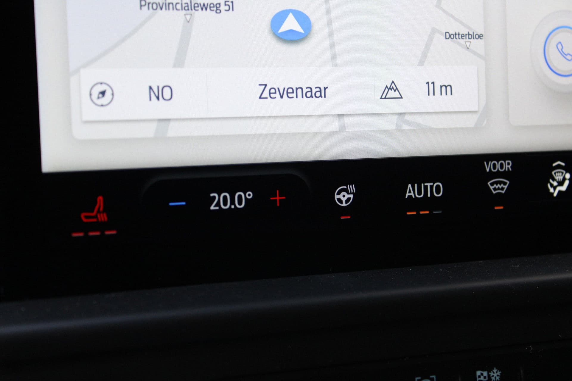 Ford Transit Custom 320 2.0 TDCI L2H1 Limited 150pk - Adaptive Cruise - Verwarmd stuur - Blind spot - Navigatie - Camera - Draadloos laden - Rijklaar thumbnail 30