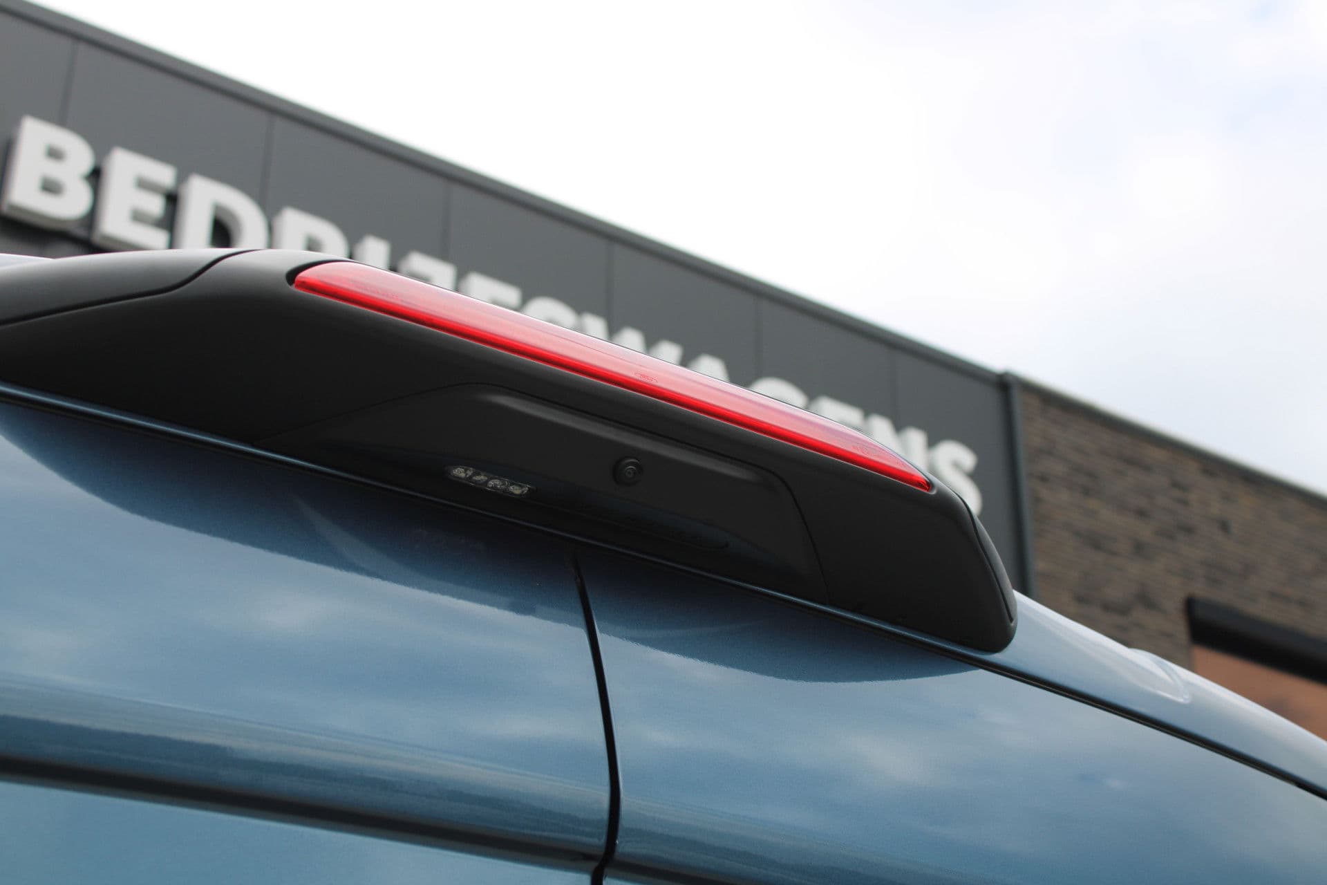 Ford Transit 350 2.0 TDCI L3H2 Limited 165pk - LUCHTVERING - ACC - Blind Spot - 360 camera - Navigatie - Stoel-Stuurverwarming - Trekhaak - Rijklaar thumbnail 36