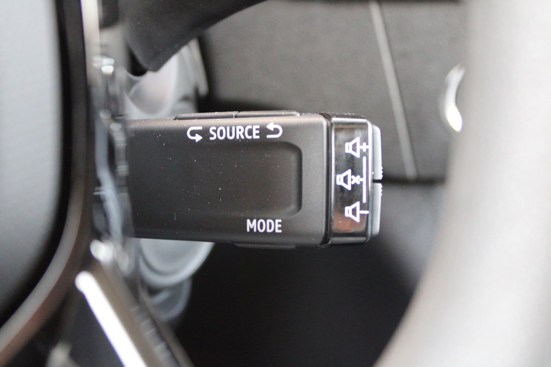 Renault Kangoo E-Tech Advance L2 44 kWh 123pk - Trekhaak - Stoelverwarming - PDC - Navi - Betimmering - LED - DAB - Cruise - Rijklaar thumbnail 41