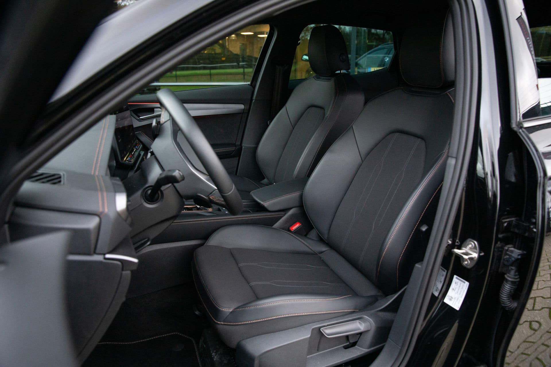 CUPRA Formentor 1.5 eTSI Business Edition Plus , Adap. cruise, Sfeerverlichting, Groot scherm, thumbnail 3