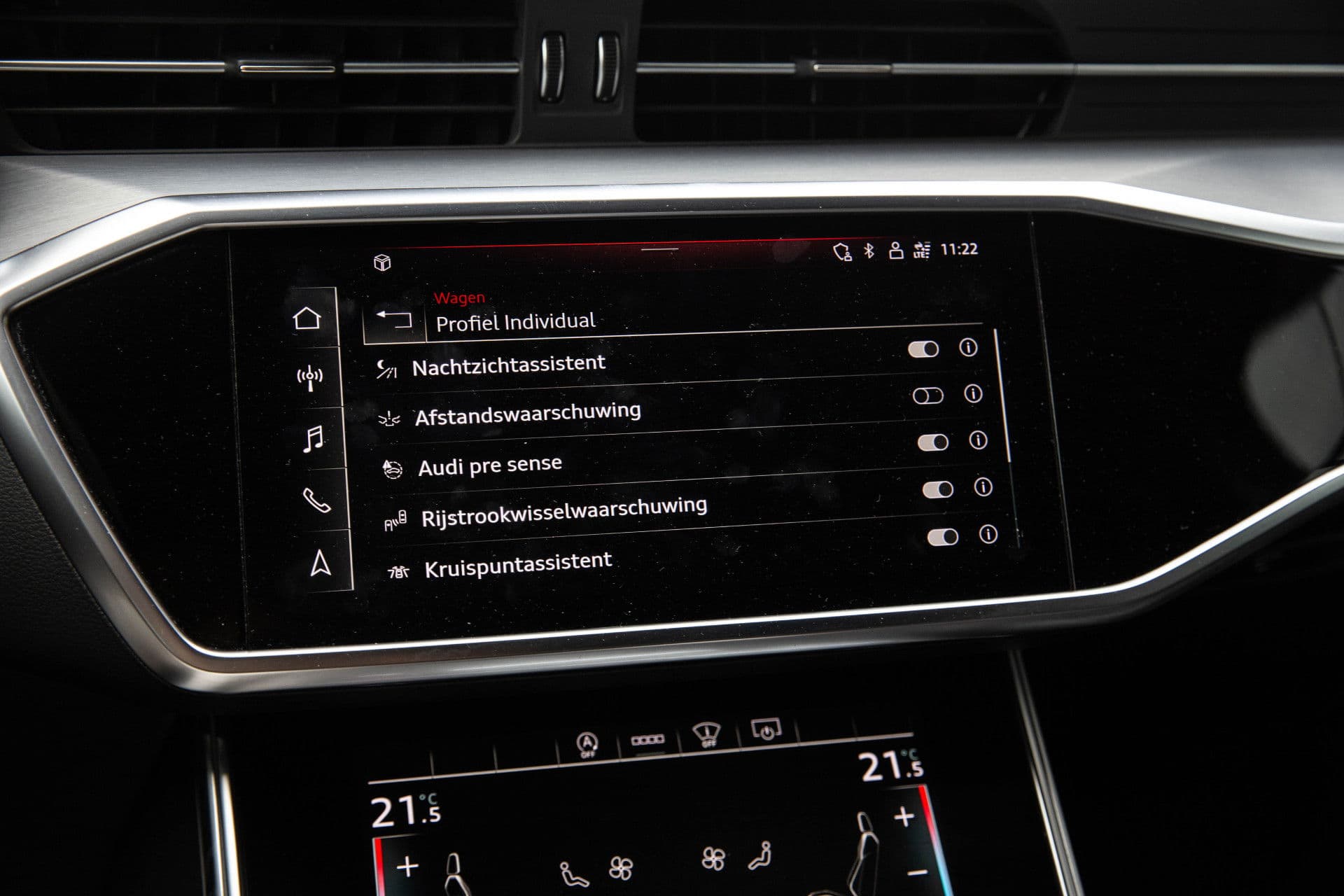 Audi RS6 Avant 4.0 TFSI Quattro , B&O Advanced, Nachtzicht, 4-wielsturing, Head-up display, Trekhaak, Laser thumbnail 24
