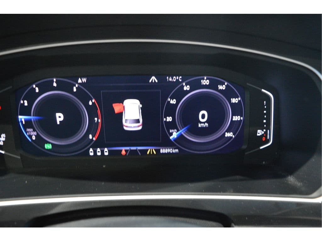 Volkswagen Tiguan 1.5 TSI ACT R-LINE navi camera leer pano trekhaak !! thumbnail 22