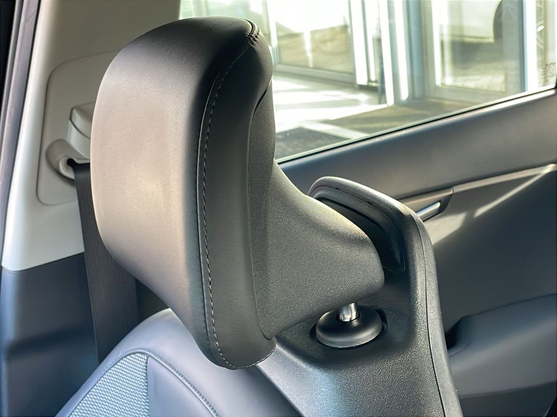 Kia Niro 1.6 GDi PHEV Dyn+PlusLine | Ad.cruise | Halfleder | Stoel-Stuurverw. | El.stoel thumbnail 23