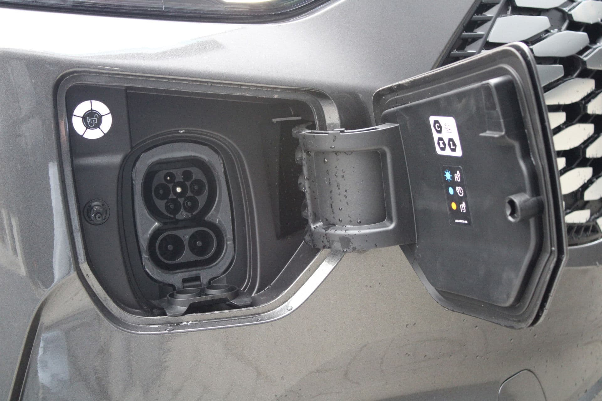 Ford E-Transit Custom 340 L2H1 Limited 65 kWh 218pk - DIRECT LEVERBAAR - 2x Schuif - LED - 360 Camera - B&O - ACC - Navi - Stoel/Stuurverwarming - Rijklaar thumbnail 44