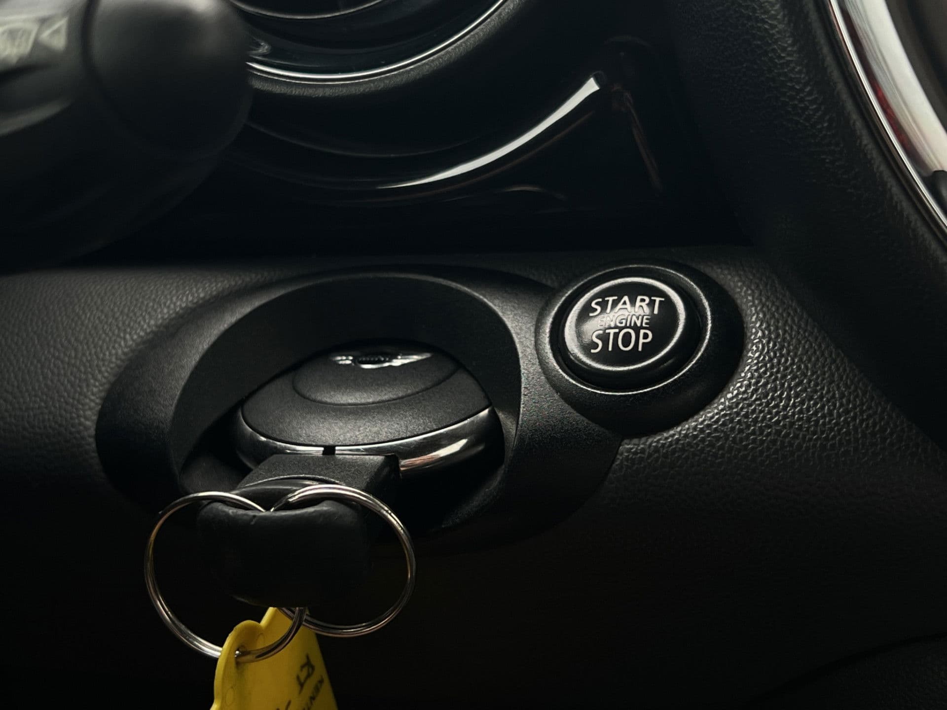 MINI Cabrio 1.6 Cooper S | 175 PK | Climate | Leder thumbnail 14