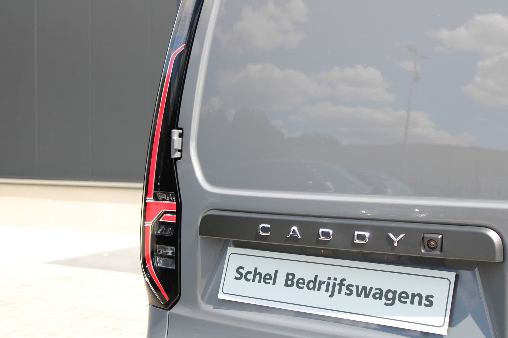 Volkswagen Caddy Cargo 2.0 TDI 122pk DSG7 - Carplay - Adaptive Cruise - Trekhaak - Navigatie - Dig. cockpit - Ergocomfort stoel - Stoelverwarming - Rijklaar thumbnail 28
