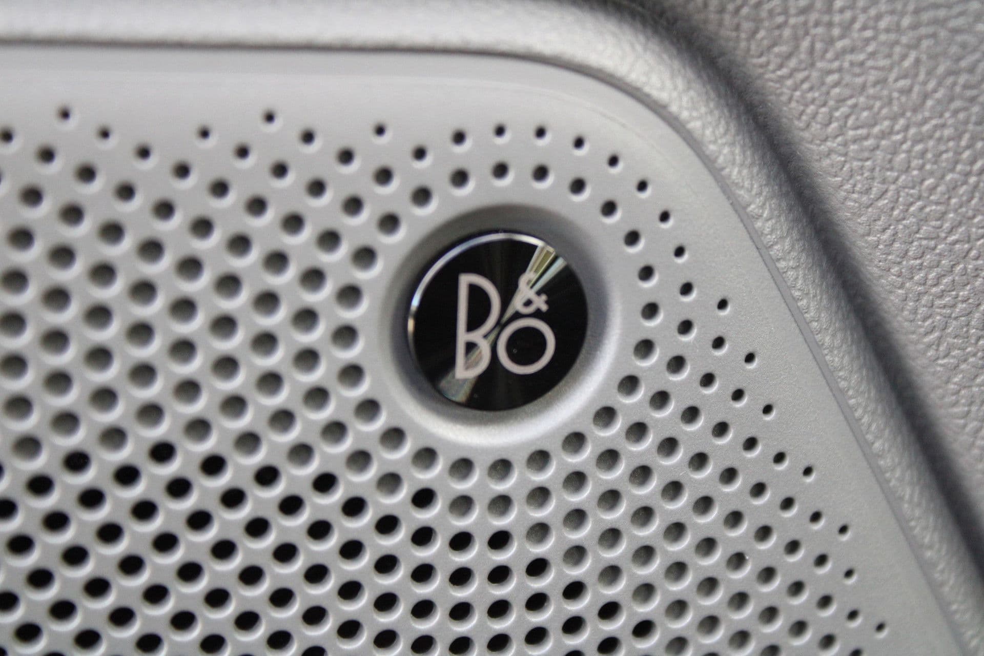 Ford Tourneo Custom 340 2.5 PHEV L2H1 Titanium X 232pk - ACC - Pano - B&O - Elek. schuifdeuren - 360 camera - Elek-Trekhaak - Prijs excl. BTW - Rijklaar thumbnail 46