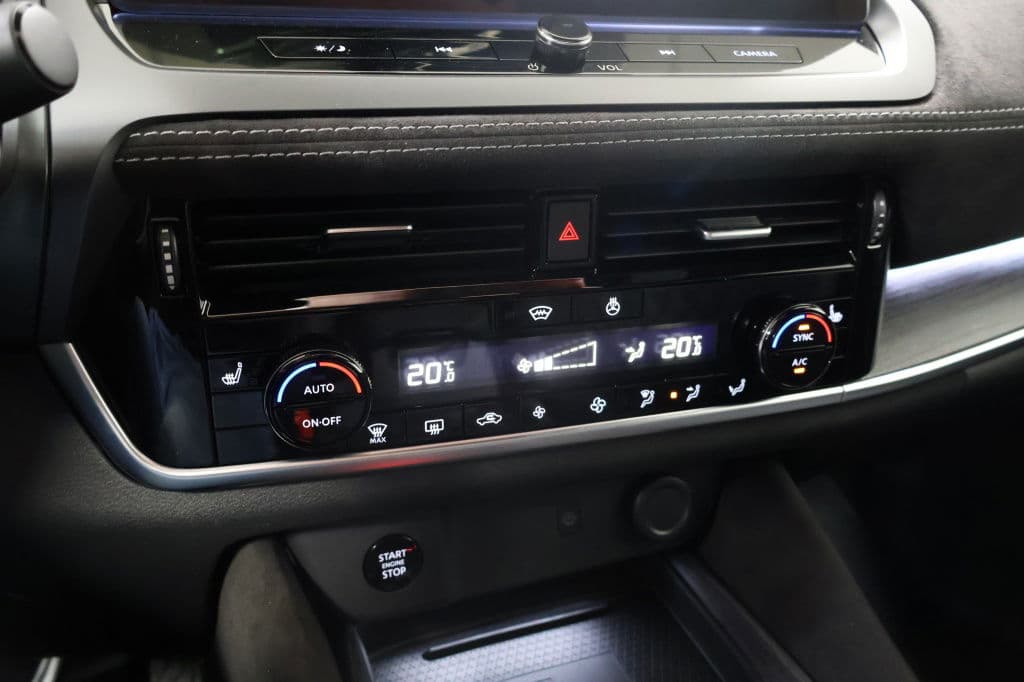 Nissan QASHQAI 1.3 MHEV X Tekna + | Pano | HUD | Leder thumbnail 21