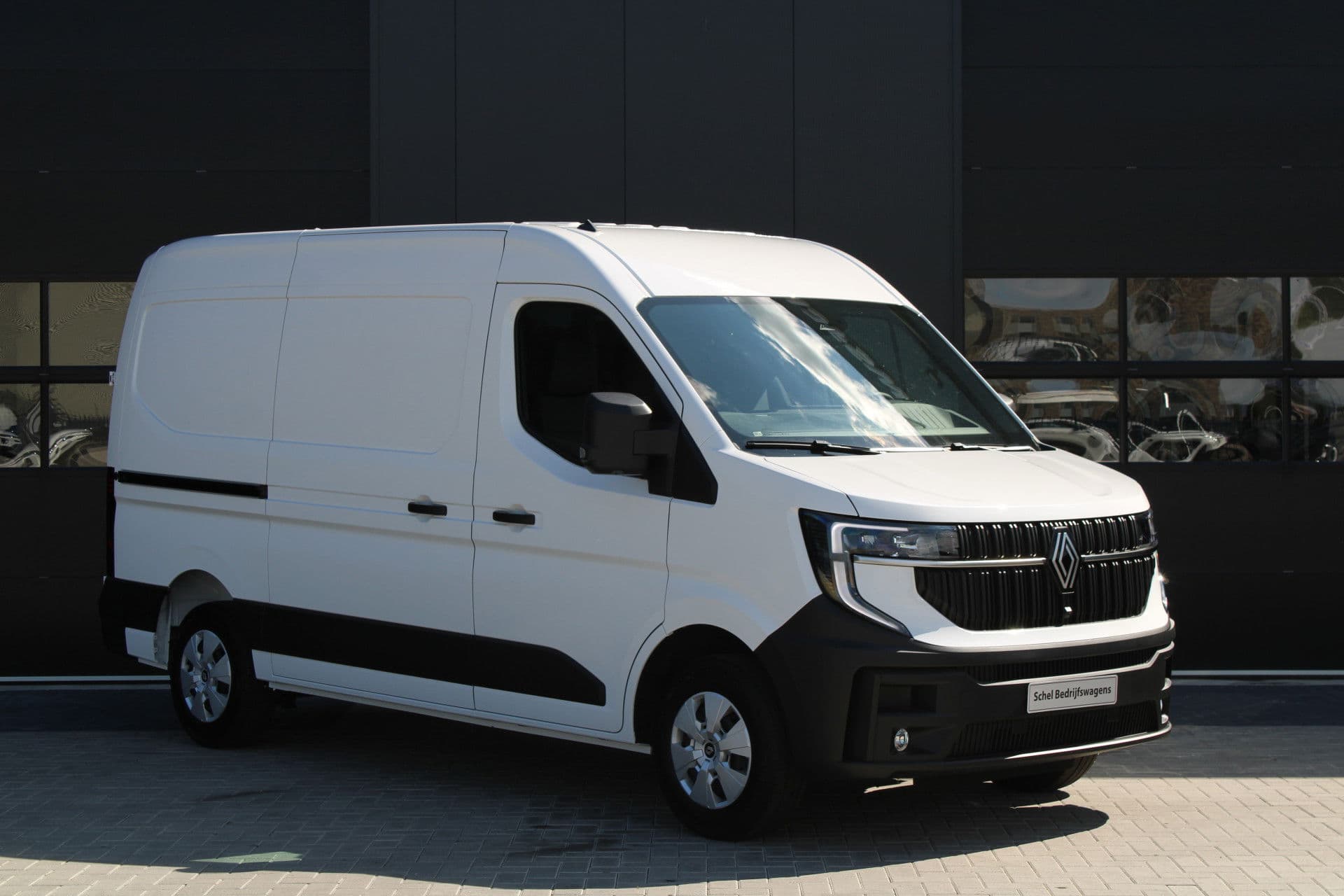 Renault Master T35 2.0 dCi 170pk L2H2 Extra - 2x Schuifdeur - Navigatie - Blind Spot - Camera - Stoelverwarming - Verwarmde voorruit - Rijklaar thumbnail 33