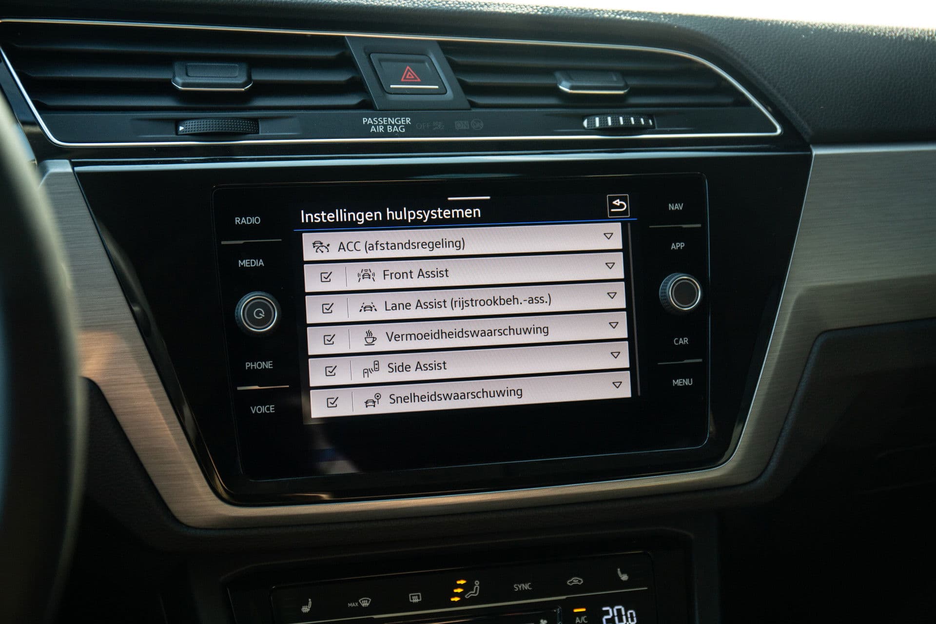 Volkswagen Touran 1.5 TSI Comfortline Business 7p , 7 persoons, Adaptive cruise, Achteruitrijcamera, thumbnail 16