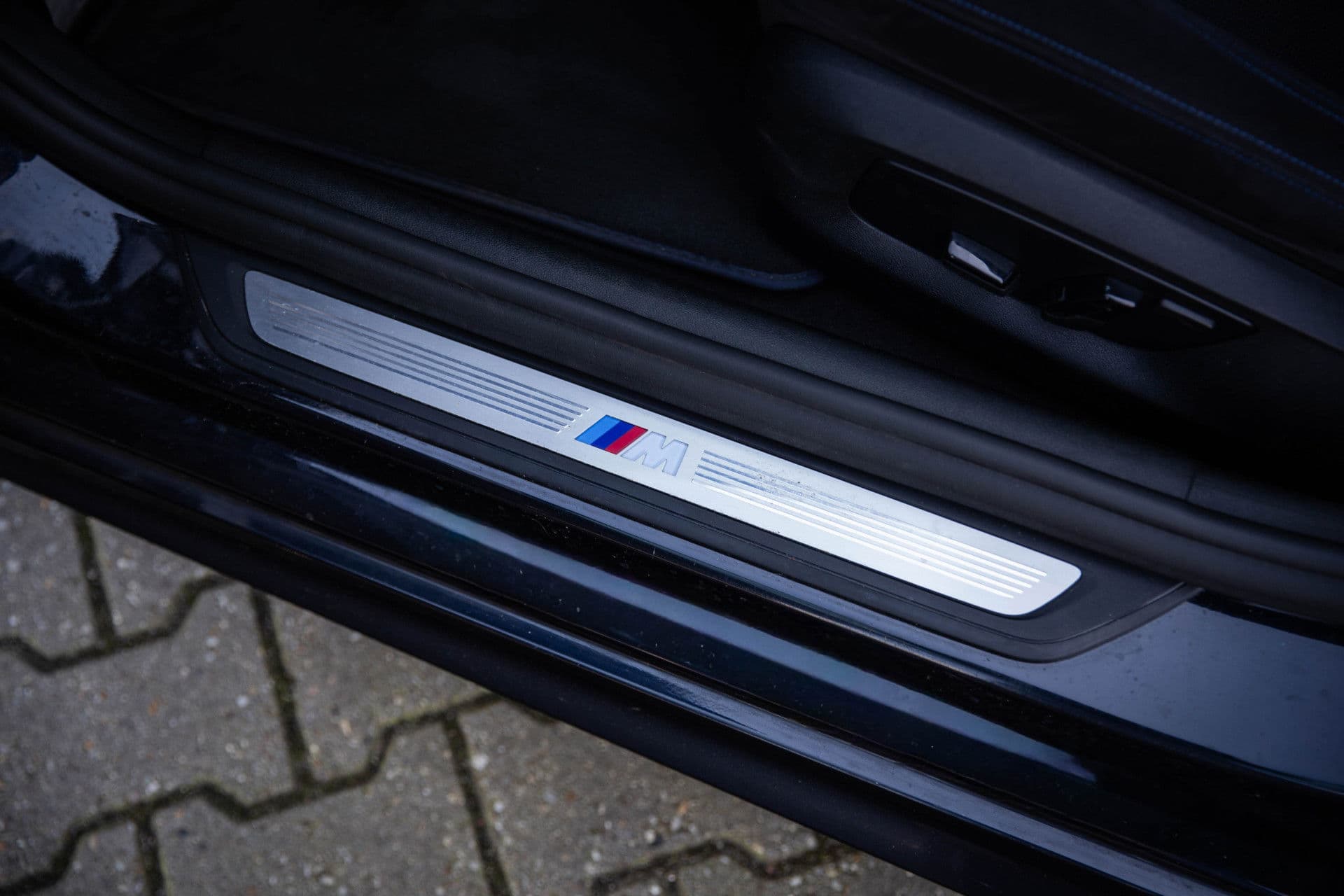 BMW 5 Serie Touring 520d Executive, , M-sport, Trekhaak, Navigatie, BMW Display Key, Origineel Nederlands thumbnail 4