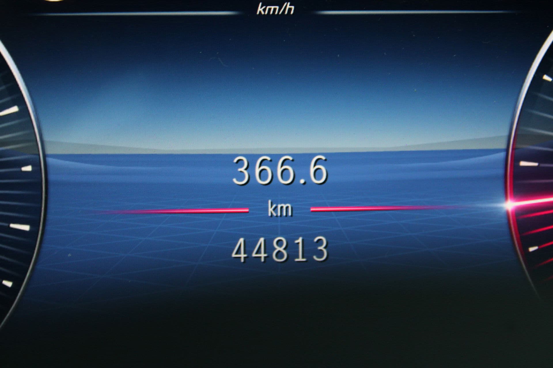 Mercedes-Benz V-Klasse 300d - Avantgarde - DC - 4-matic - 360 Cam - Multibeam - Elektrische schuifdeuren - Digitale spiegel - Volle auto - Rijklaar thumbnail 42