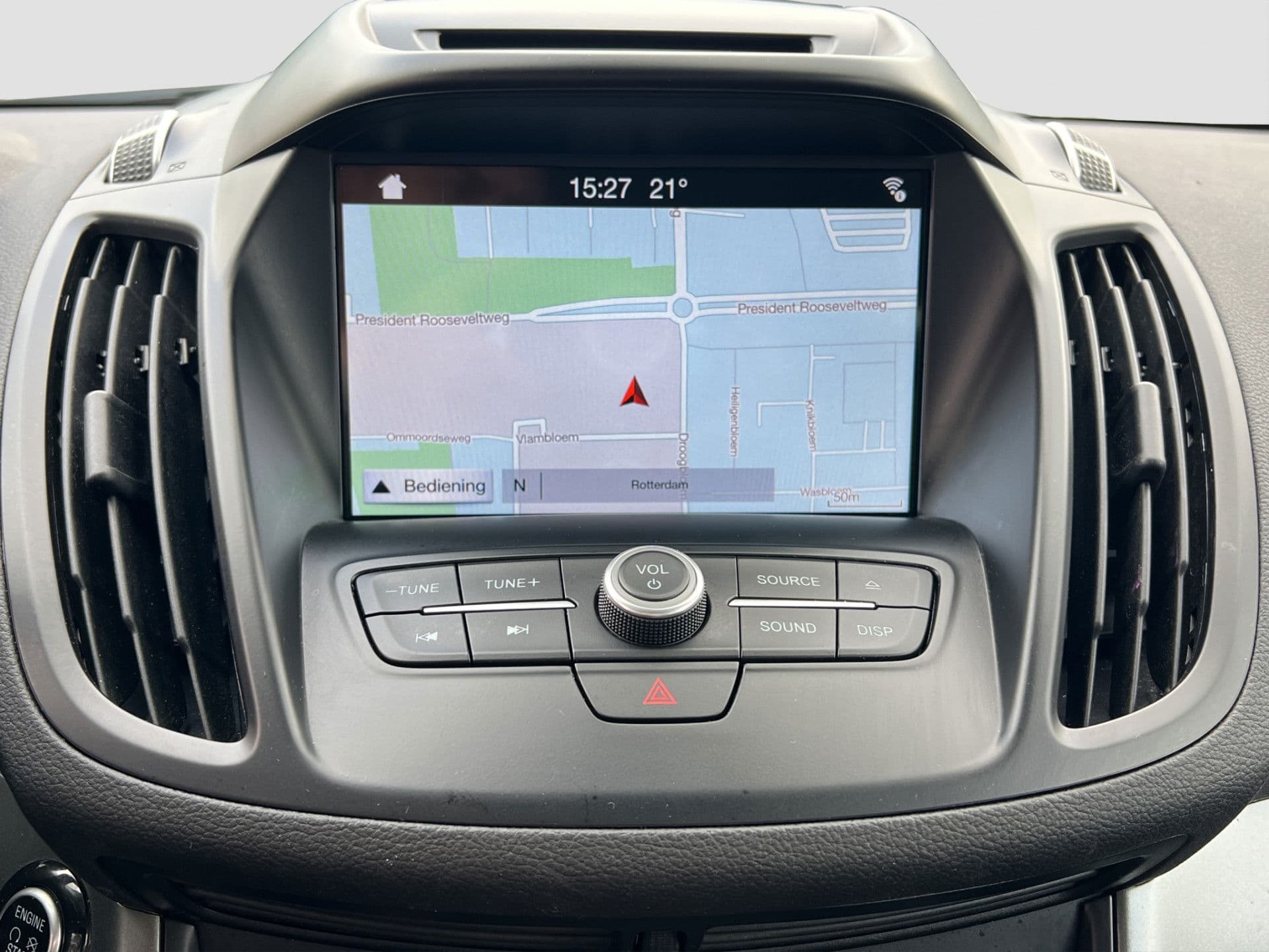 Ford Kuga 1.5 Titanium | Trekhaak | Cruise | Navi thumbnail 4