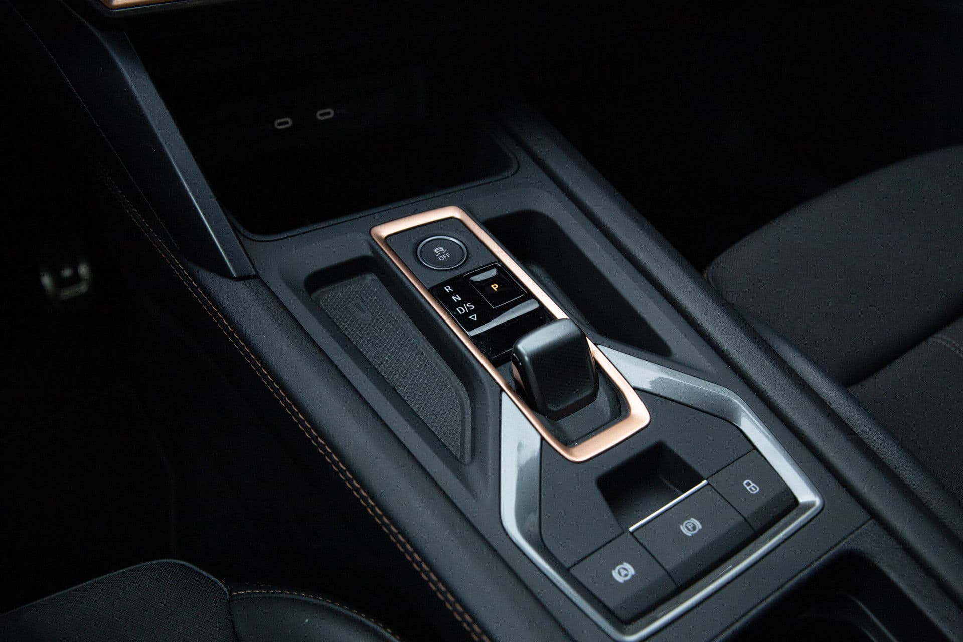 CUPRA Formentor 1.5 eTSI Business Edition Plus , Adap. cruise, Sfeerverlichting, Groot Scherm, thumbnail 6