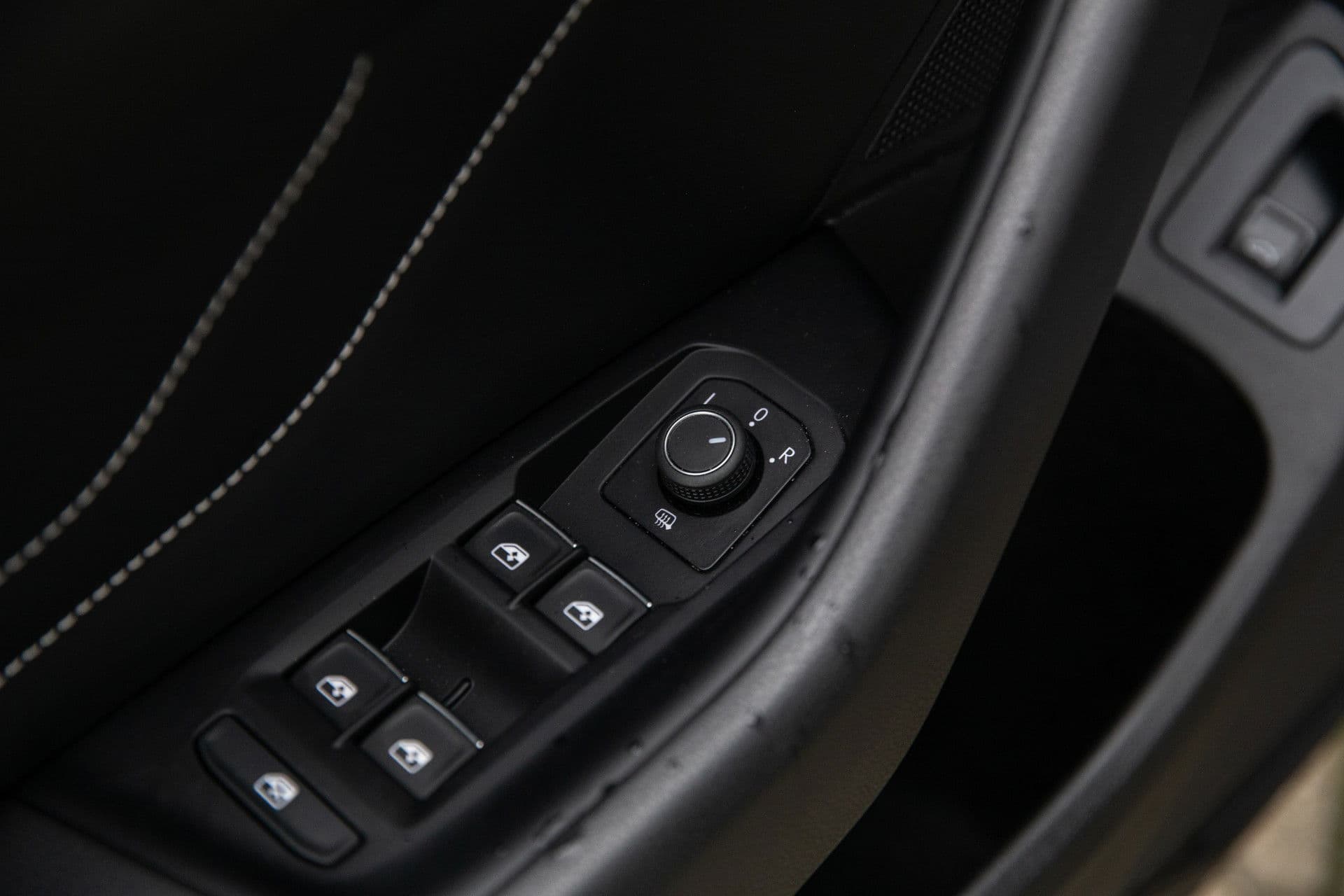 Volkswagen Passat Variant 1.5 TSI Elegance , Adap. cruise, Head-up display, thumbnail 19