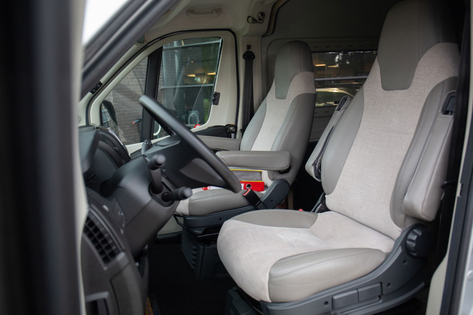 Karmann-Mobil DEXTER DEXTER , Cruise control, Goed onderhouden, Tv-scherm, Fietsendrager, Gasfornuis, Toilet, thumbnail 3