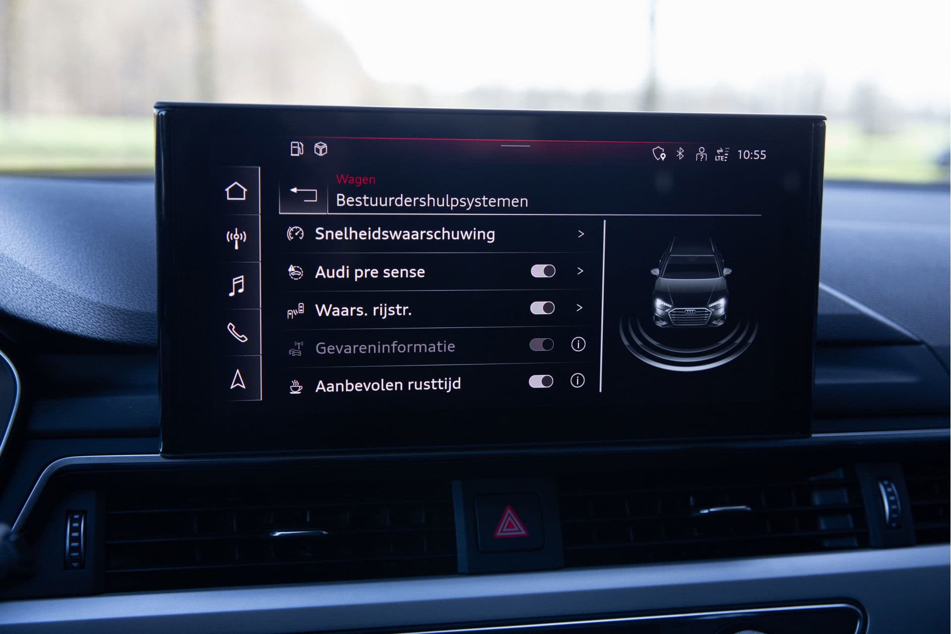 Audi A4 Avant 35 TDI Launch edition S-line , Sportstoelen, Camera, Virtual Cockpit, thumbnail 20