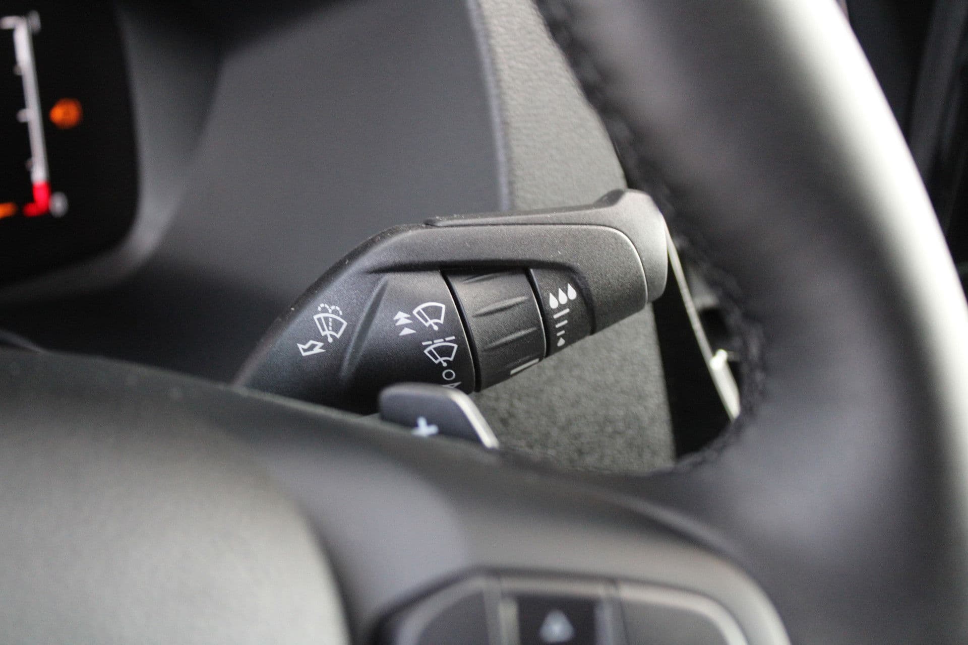 Ford Transit 350 2.0 TDCI L2H2 Limited 165pk - 2x Schuifdeur - Navi - 360 Camera - Adaptive Cruise - Xenon - Blind Spot - Rijklaar thumbnail 14