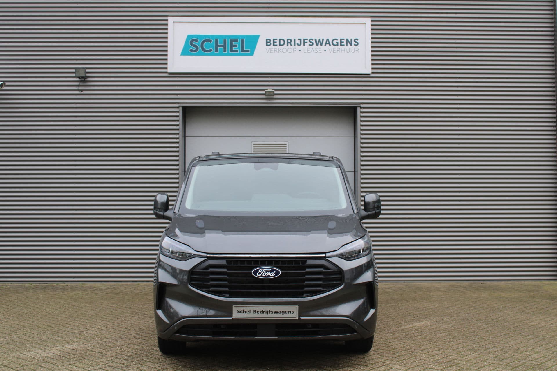 Ford Transit Custom 320 2.0 TDCI L2H1 Limited 170pk - 1+1 Stoelopstelling - 2x Schuifdeur - Adaptive Cruise - Verwarmd stuur - Blind spot - Navigatie - Camera - Draadloos laden - Rijklaar thumbnail 6