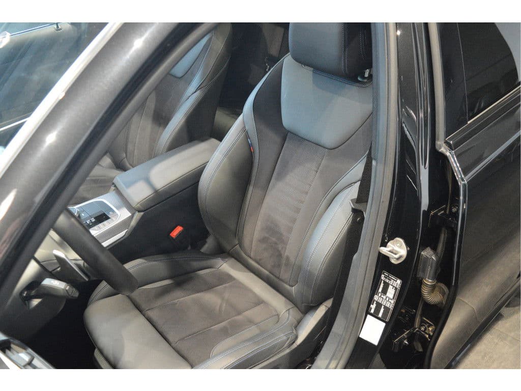 BMW 3 Serie Touring 320d M-SPORT pano camera led 18 inch 190 pk !! thumbnail 12