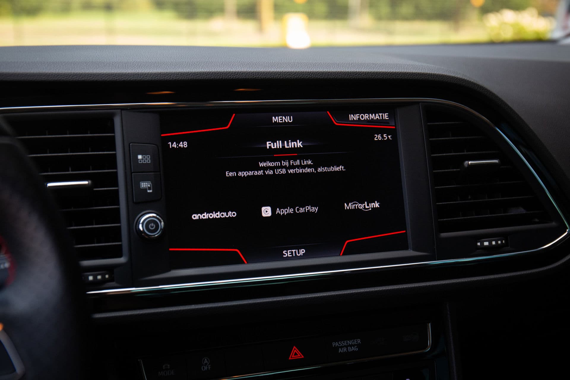 SEAT Leon 1.5 TSI FR Business Intense , Automaat, Cruise control, Sportstuur, Rode sticksels thumbnail 18