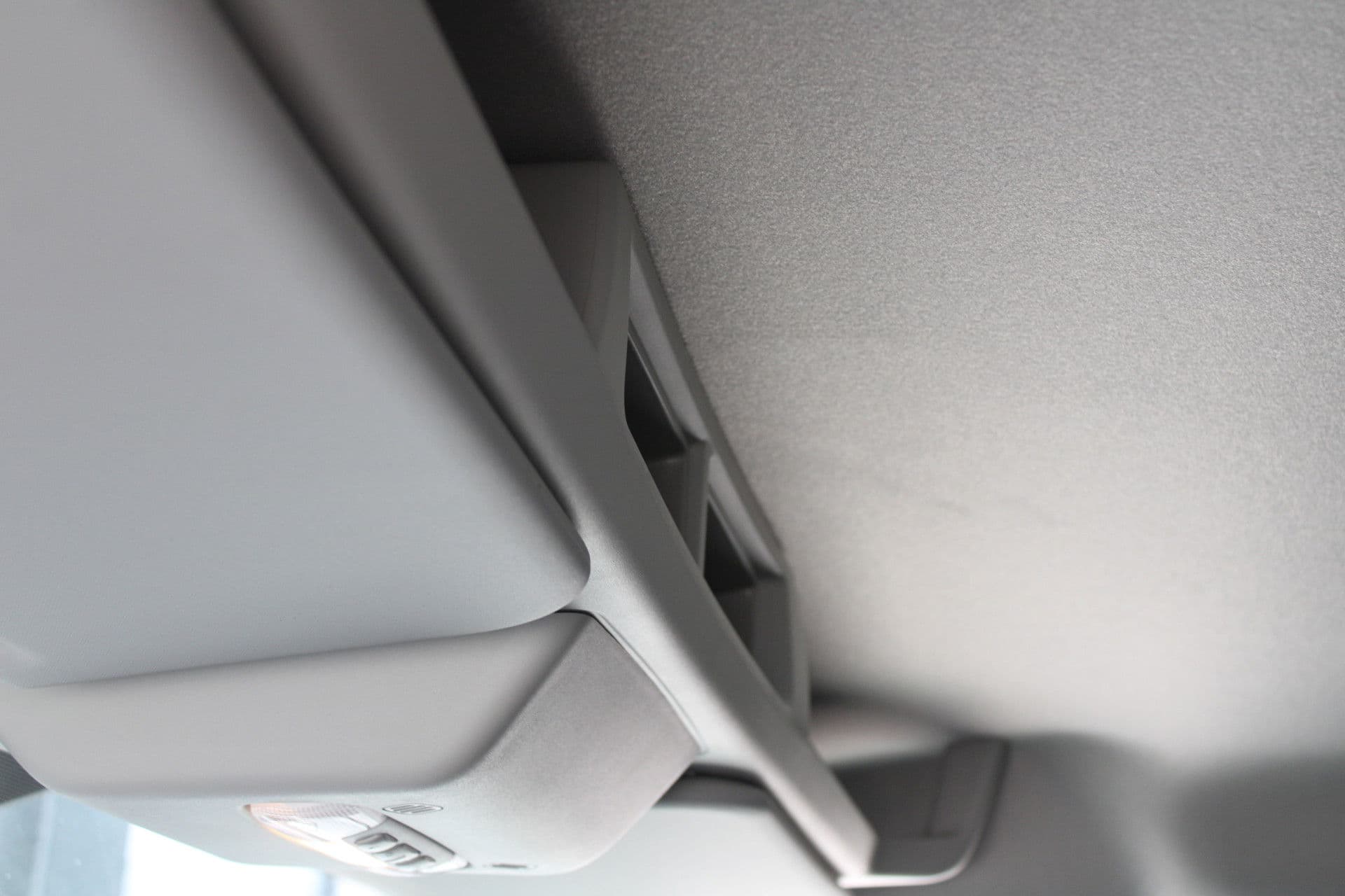 Ford Transit 350 2.0 TDCI L3H2 Trend 165pk - Facelift - 2x Schuifdeur - 360 Camera - Trekhaak - ACC - Stoel & Stoelverwarming - Blind Spot - Navi - 270gr deuren - Rijklaar thumbnail 44