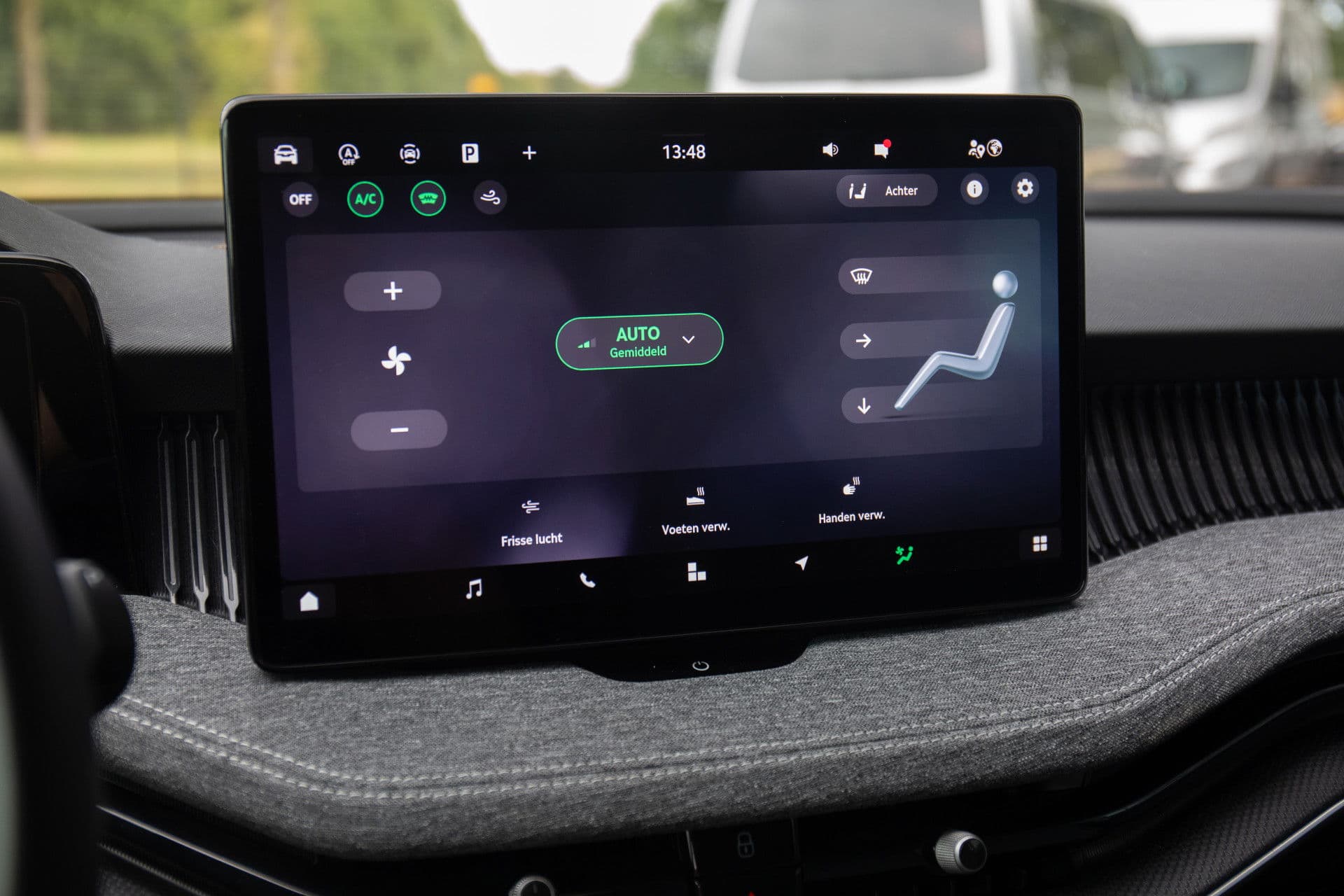 Škoda Superb Combi 1.5 TSI MHEV First Edition , Adaptive cruise, Massage, Stuur/stoelverwarming, thumbnail 21