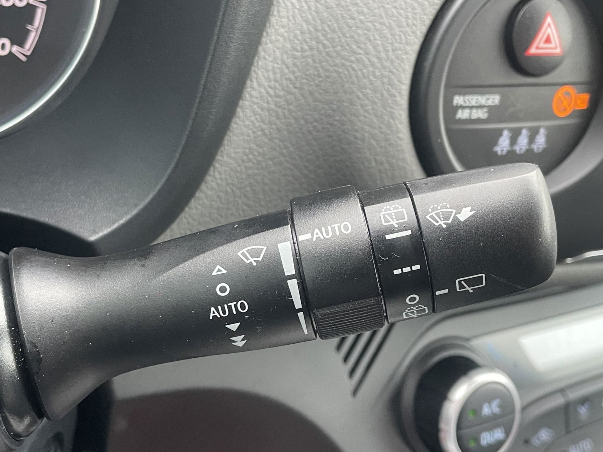 Toyota Yaris 1.5 Hybrid Active Climate | Cruise | Camera thumbnail 20