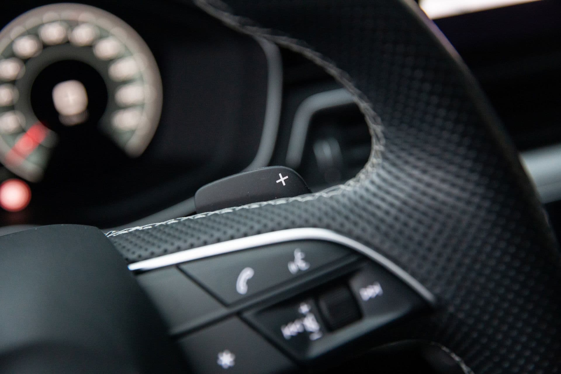 Audi A4 Avant 35 TFSI S edition , Panoramadak, Adap. cruise, Black Edition thumbnail 11