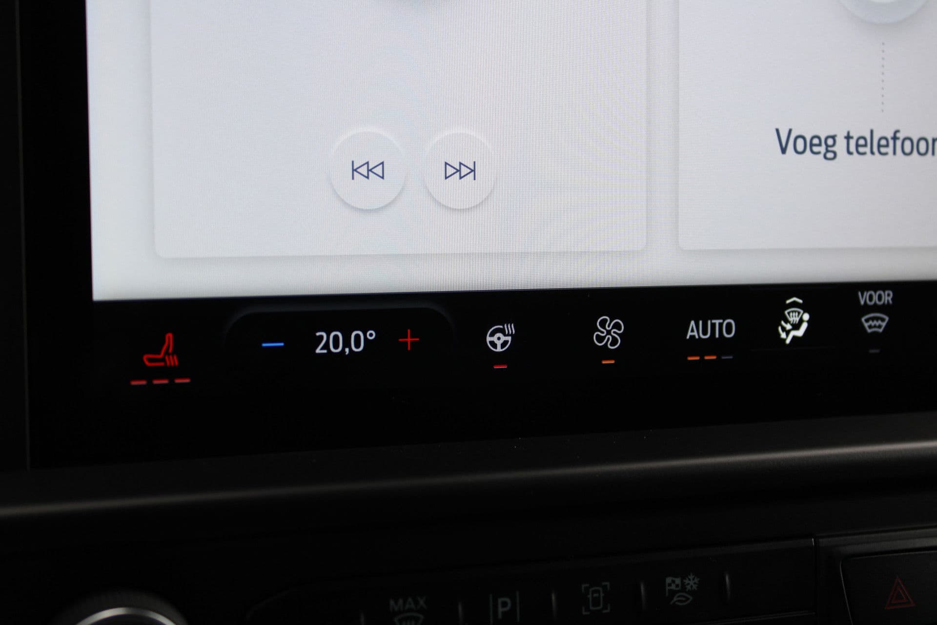 Ford Transit Custom 320 2.0 TDCI L2H1 Trend 170pk - 4x4 AWD - 2x Schuifdeur - Carplay - Android - Camera - Stoelverwarming - Verwarmd stuurwiel - Rijklaar thumbnail 26