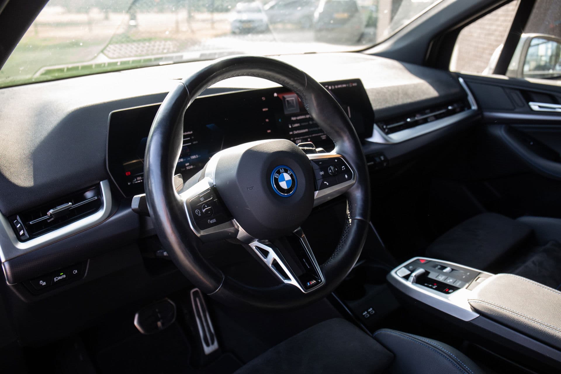 BMW 2 Serie Active Tourer 225e xDrive M-Sport , Trekhaak, Sportstoelen, Achteruitrijcamera thumbnail 8