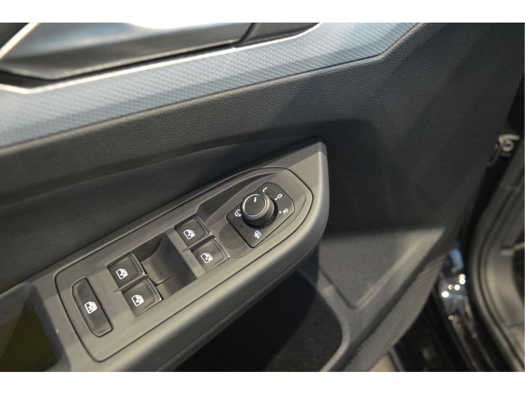 Volkswagen Golf 1.5 TSI Goal carplay clima cruise led pdc trekhaak !! thumbnail 12