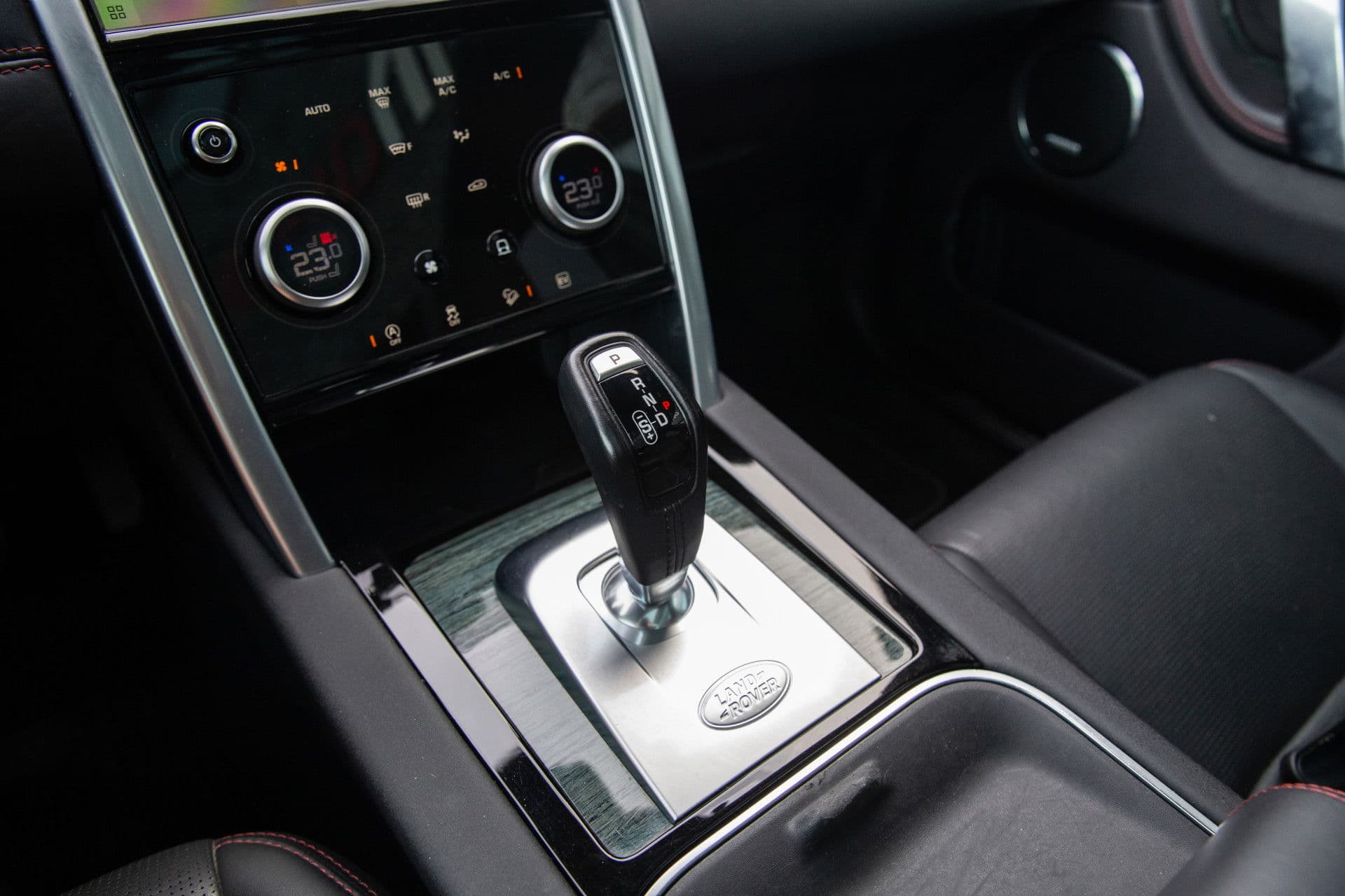 Land Rover Discovery Sport P300e 1.5 R-Dynamic HSE , Panoramadak, Trekhaak, Meridian, thumbnail 11