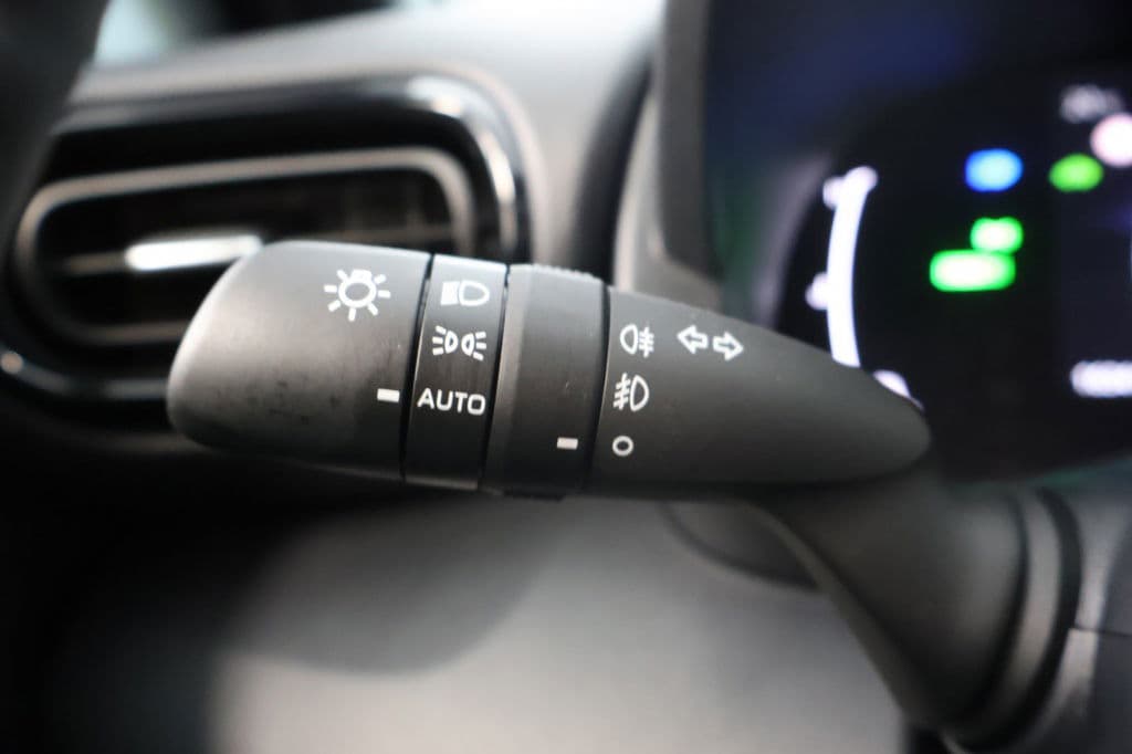 Toyota Yaris Cross 1.5 Hybrid Dynamic | met Winterpack thumbnail 17