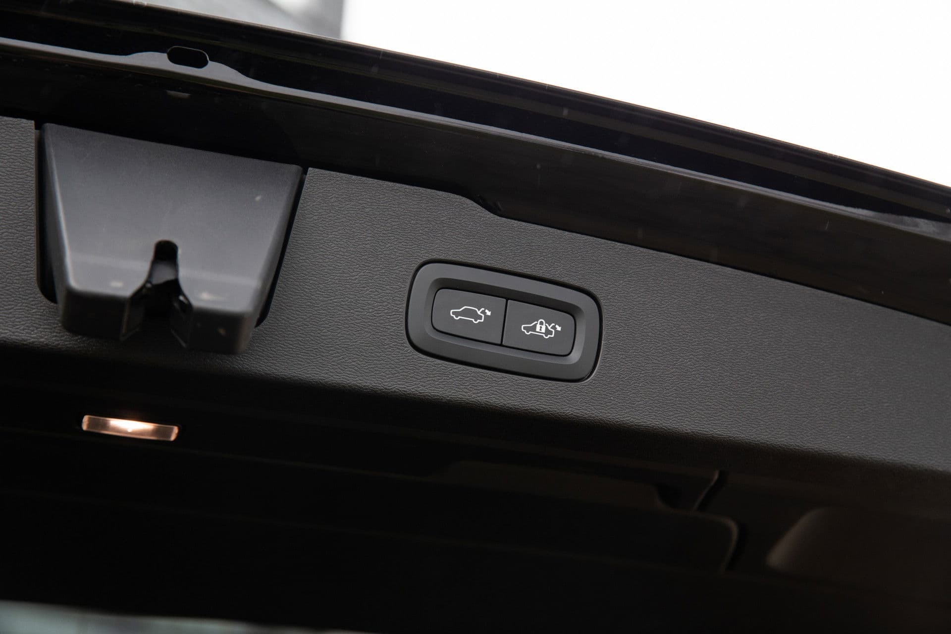 Volvo V60 2.0 T6 Plug-in hybrid AWD Plus Bright , Panoramadak, Adap. cruise, Stoel/stuurverwarming, thumbnail 25