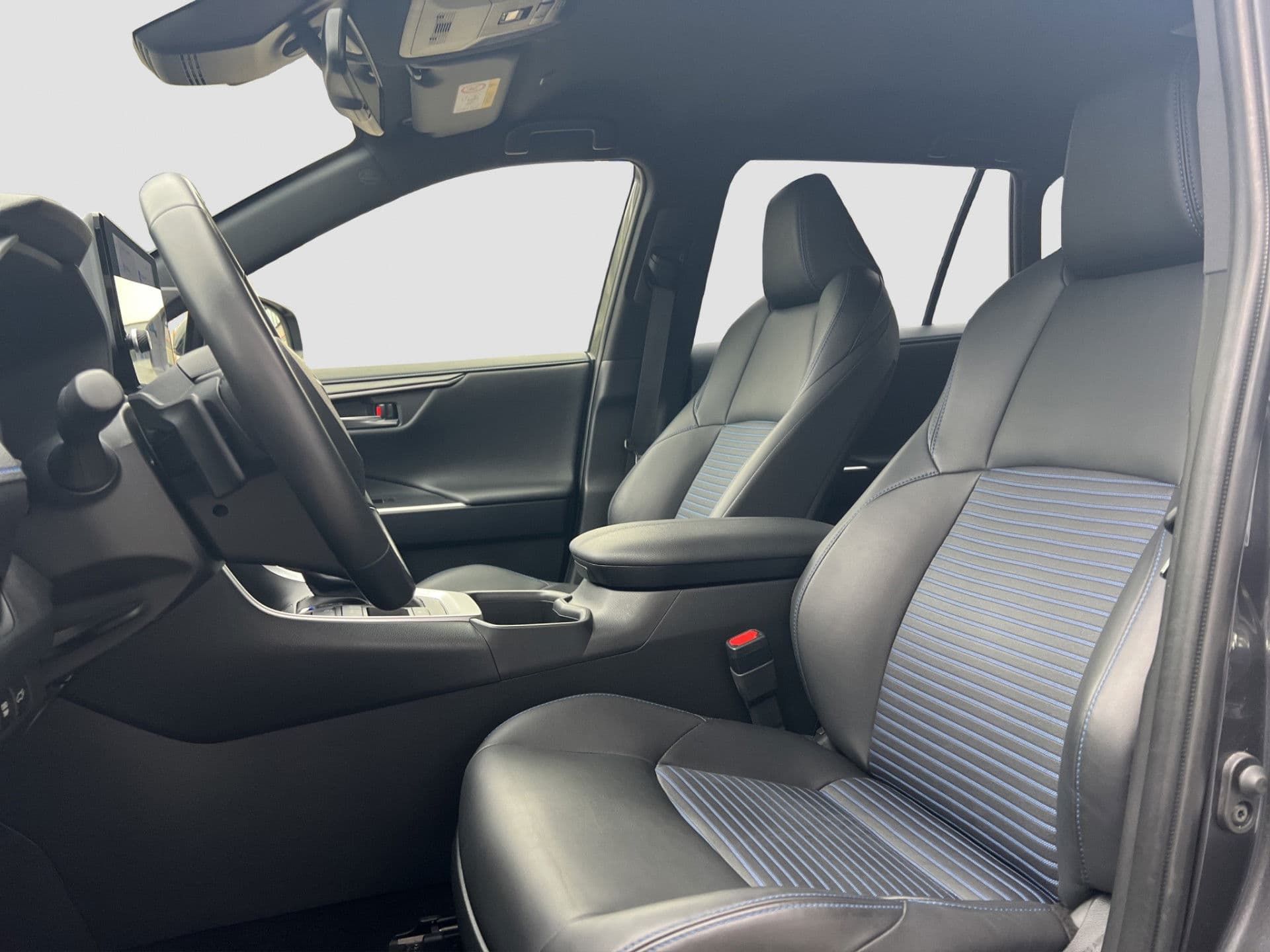 Toyota RAV4 2.5 Hybrid Style Two-tone | JBL | Stuur verw. | Carplay thumbnail 10