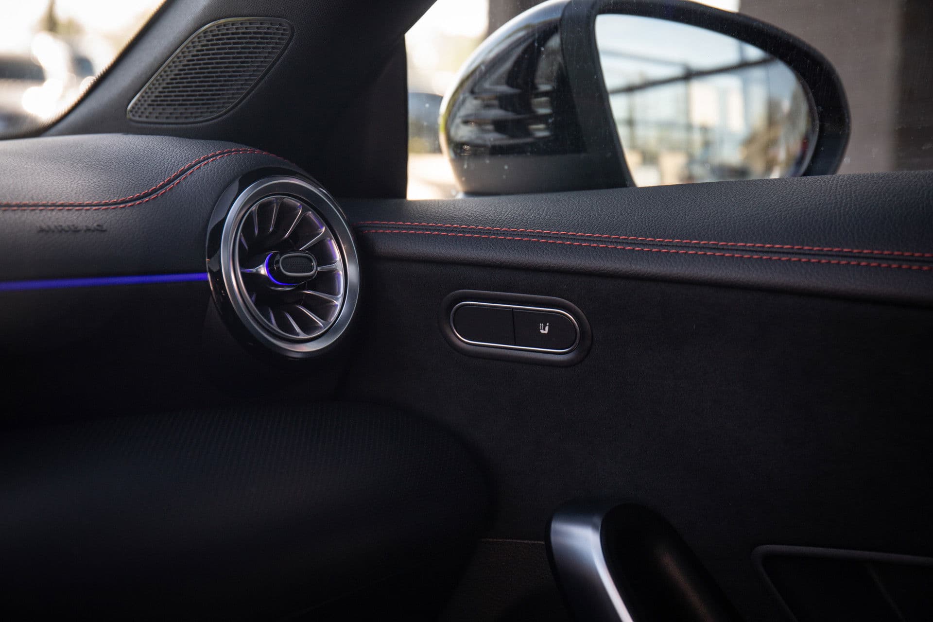 Mercedes-Benz CLA-Klasse Shooting Brake 250 e AMG Line , Panorama dak, Camera, Sfeerverlichting, thumbnail 23