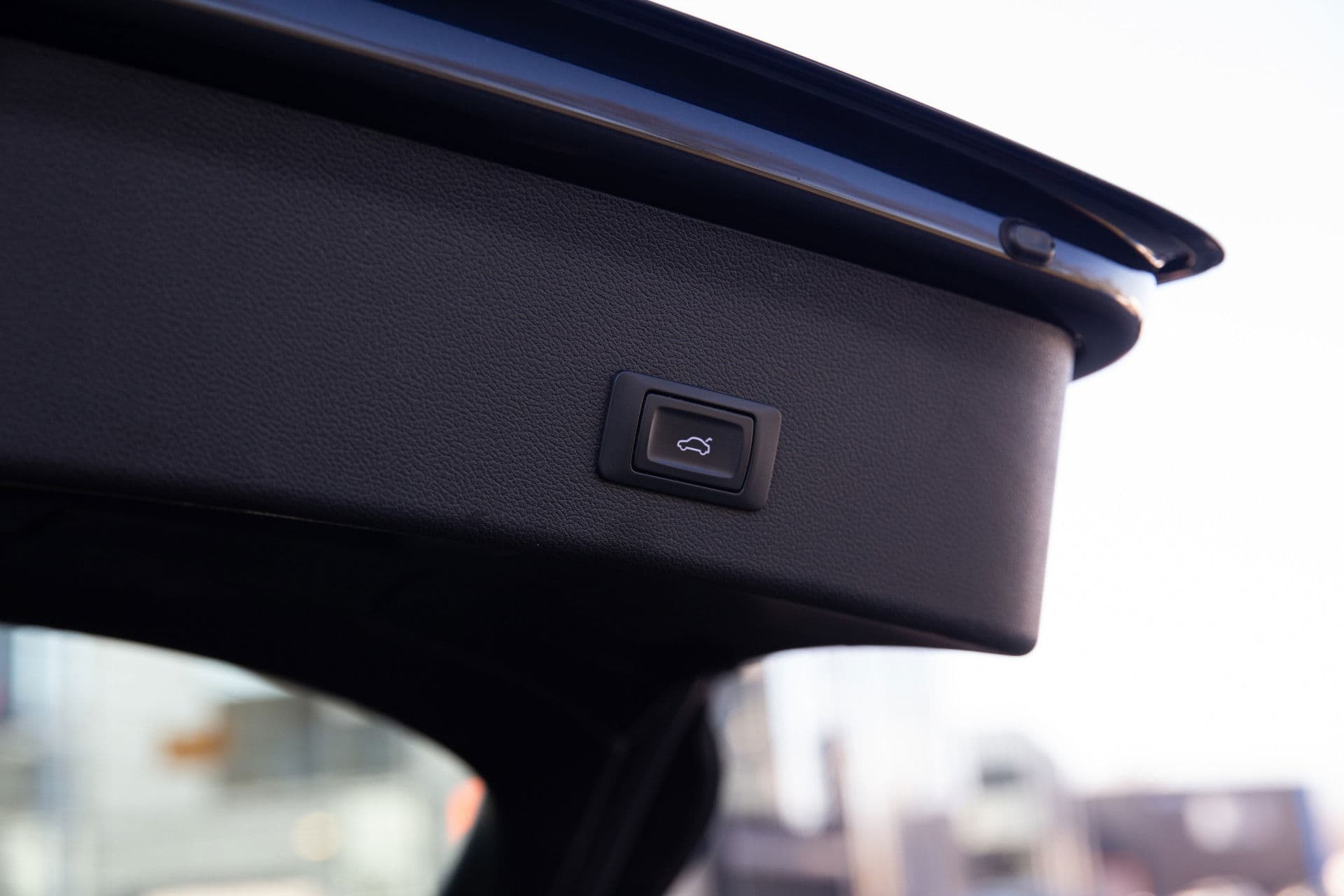 Audi A4 Avant 1.8 TFSI Business Edition , Stoelverwarming, Panoramadak, Apple Carplay, Keyless entry thumbnail 23