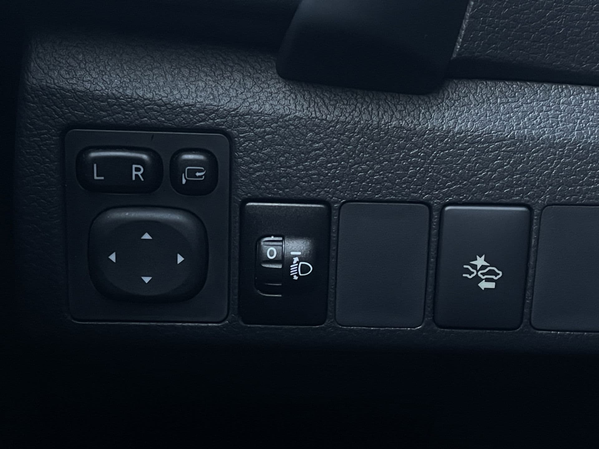 Toyota Auris TS 1.8 Hybrid Dynamic Go Climate | Navi | Keyless thumbnail 17