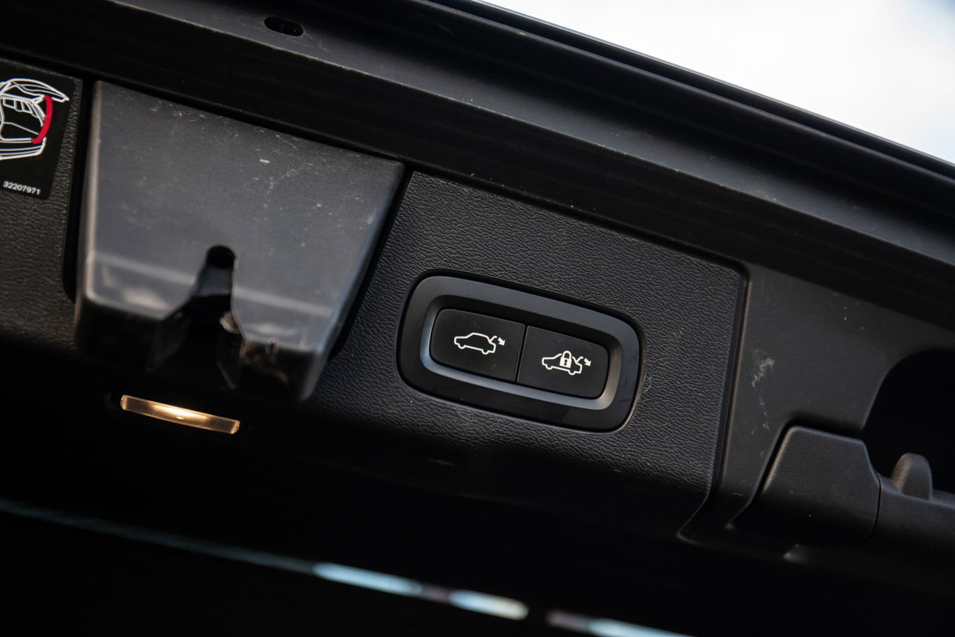 Volvo XC60 2.0 T5 Inscription , Luchtvering, Panoramadak, Trekhaak, Head-up Display, thumbnail 32