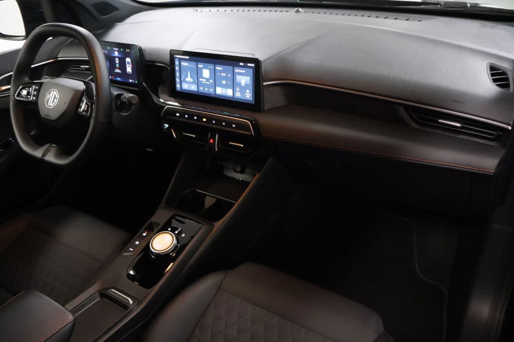 MG MG3 Hybrid+ 1.5 Hybrid+ Luxury thumbnail 8