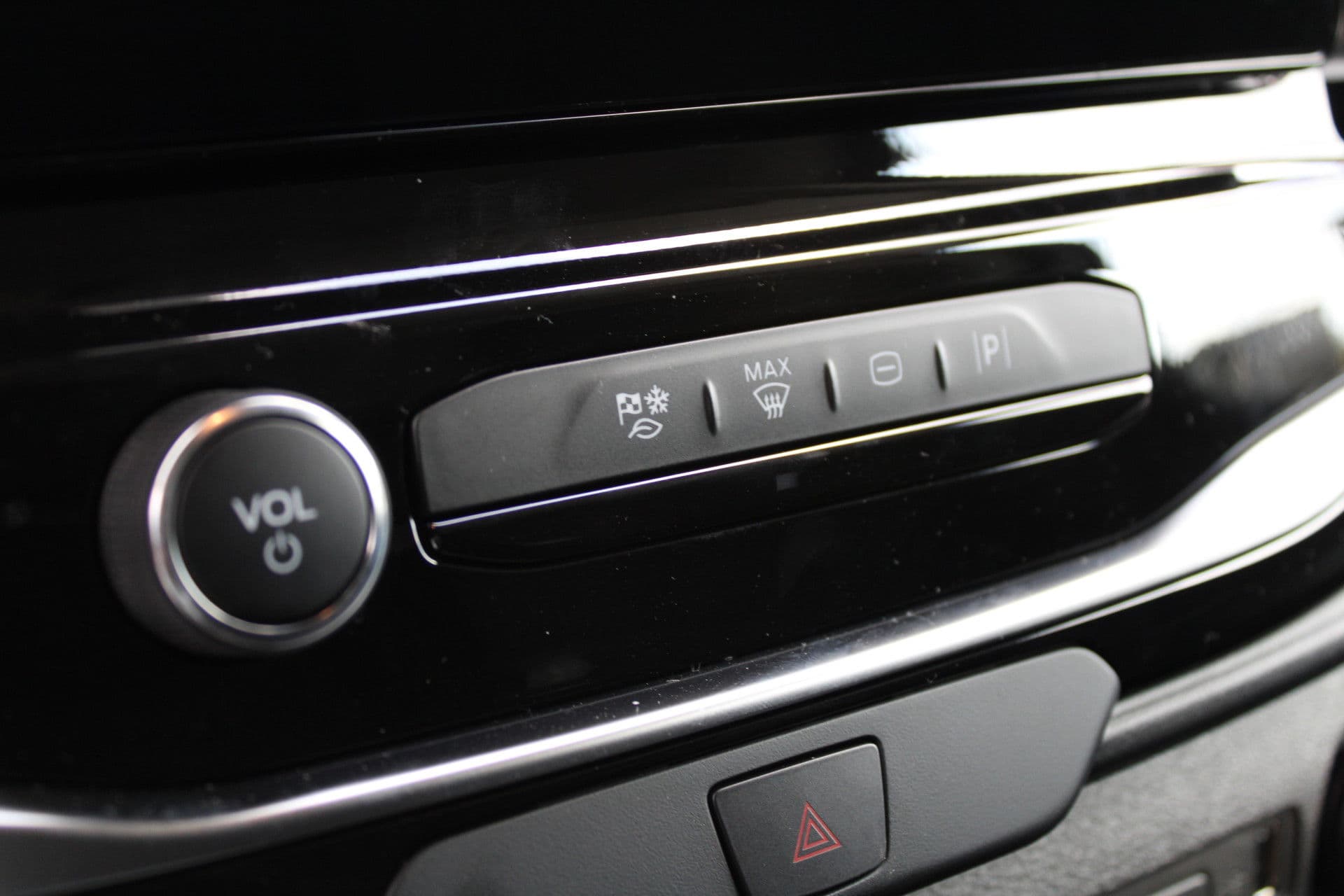 Ford Transit 350 2.0 TDCI L4H3 Trend 165pk RWD - Carplay - Android - Cruise - Camera - 270gr deuren - Rijklaar thumbnail 21