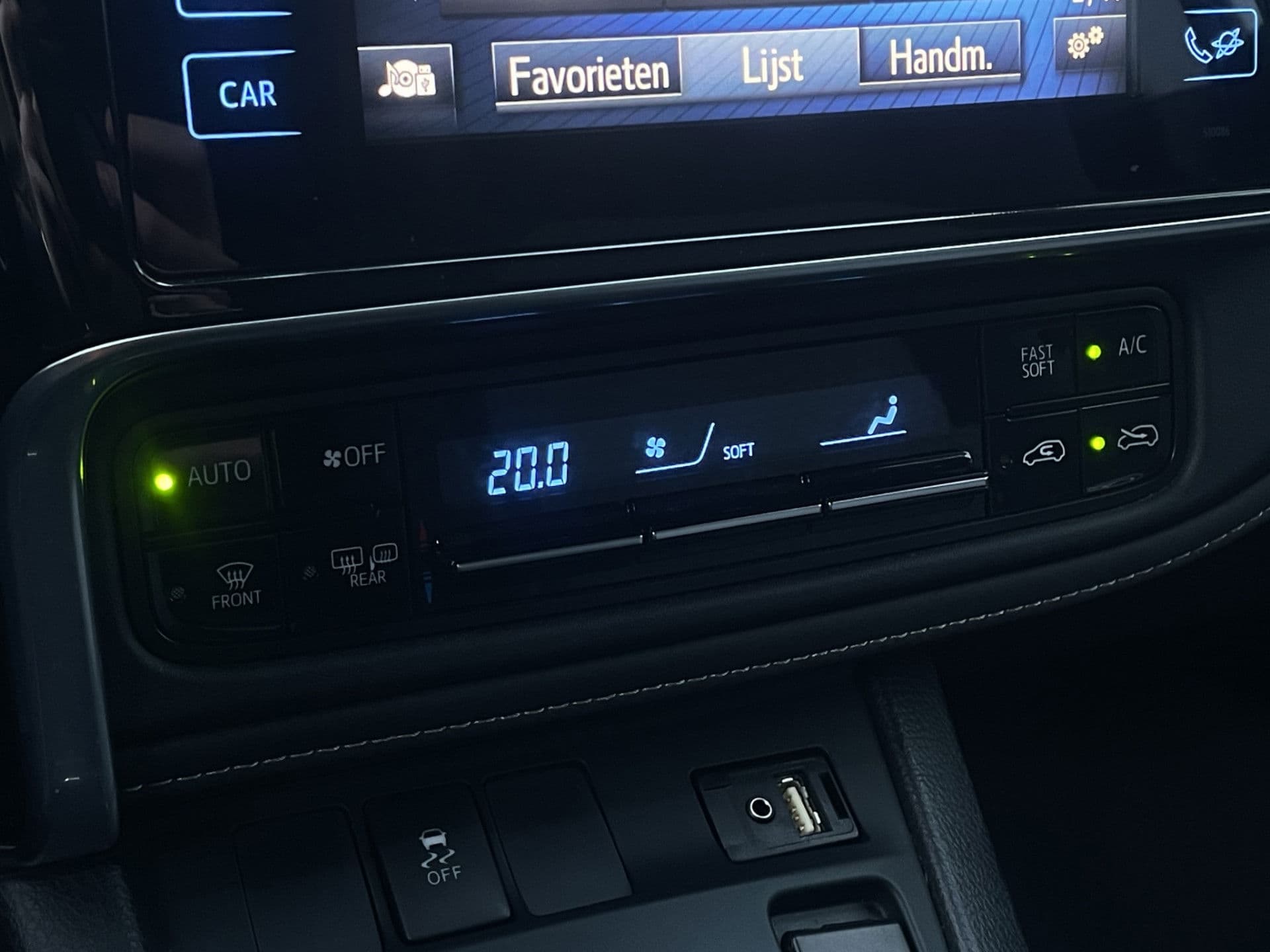 Toyota Auris TS 1.8 Hybrid Dynamic Go Climate | Navi | Keyless thumbnail 13