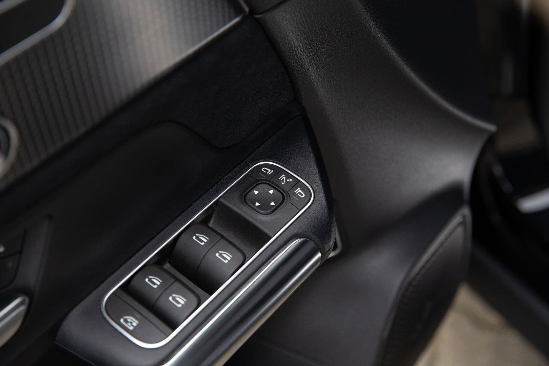 Mercedes-Benz EQA 250 Business Solution AMG 67 kWh , Panoramadak, Trekhaak, Head-up display, thumbnail 28