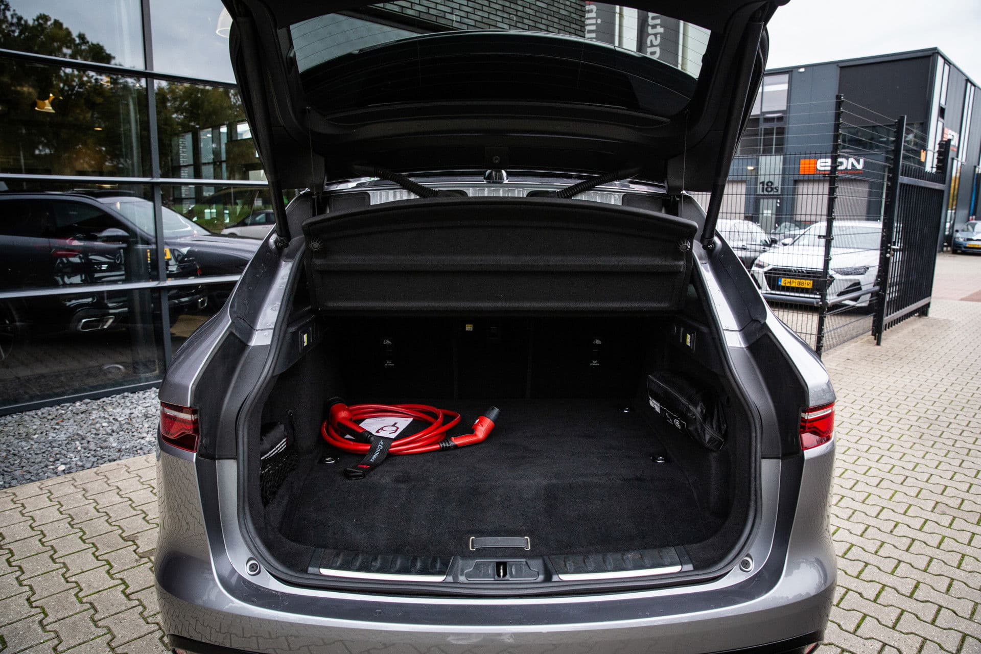 Jaguar F-Pace 2.0 P400e PHEV R-Dynamic SE , Panoramadak, Meridian, Head-up Display thumbnail 29