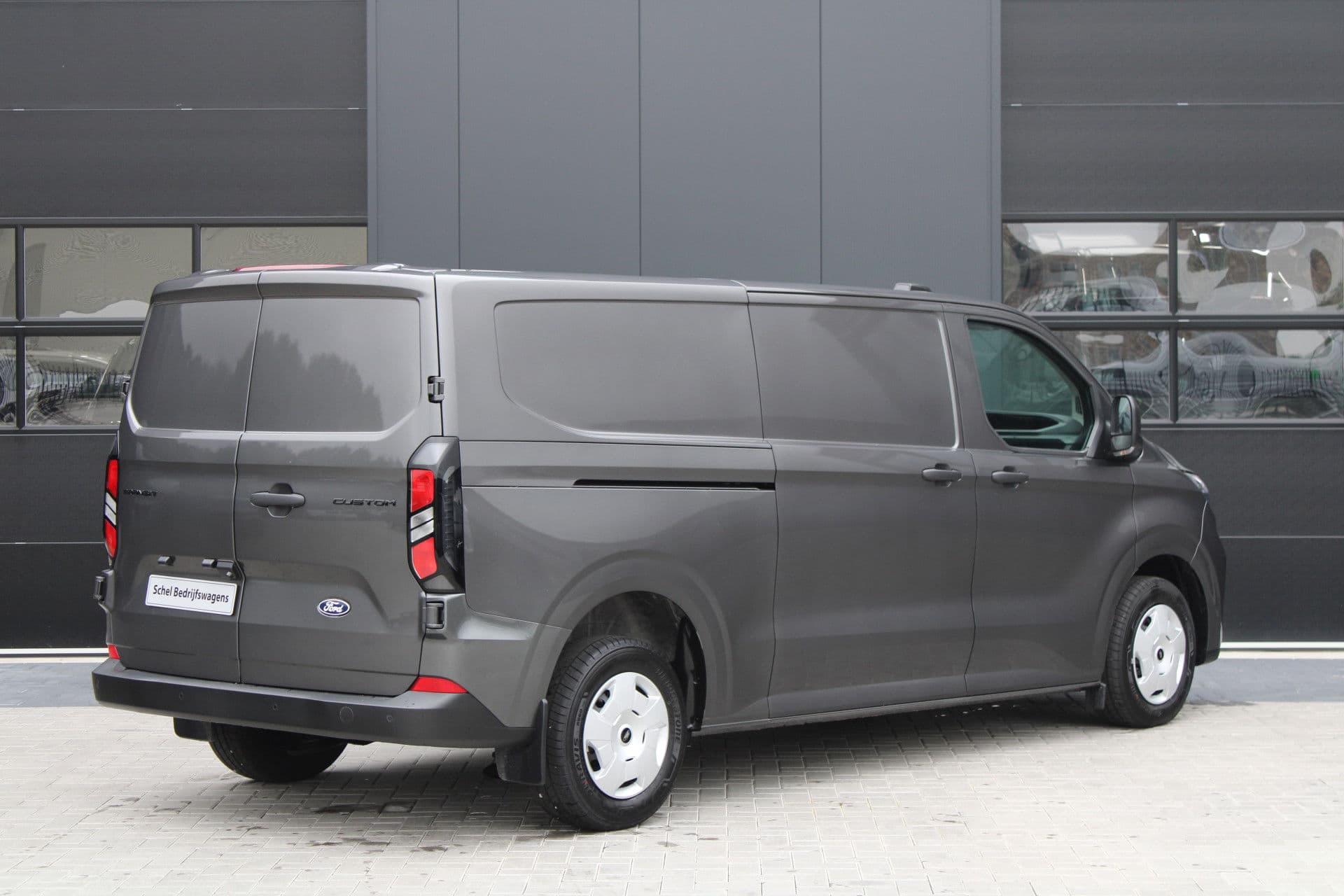 Ford Transit Custom 320 2.0 TDCI L2H1 Trend 136pk - Carplay - Android - LED koplampen - Stoelverwarming - 70l tank - Rijklaar thumbnail 6