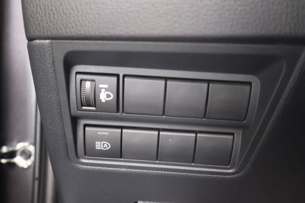 Mazda 2 Hybrid 1.5 Centre-line | LMV | Apple Car Play thumbnail 16