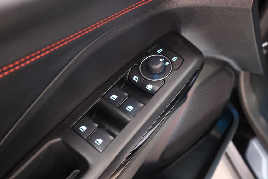 Ford Puma 1.0 EcoBoost Hybride ST-Line X | 155pk | Pano | Trekhaak thumbnail 13